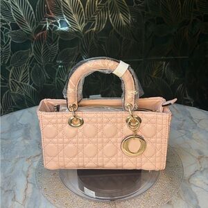 Elegant Pink Quilted Handbag